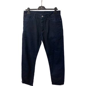Levi’s Made and Crafted boutique denim, knee-down taper.
